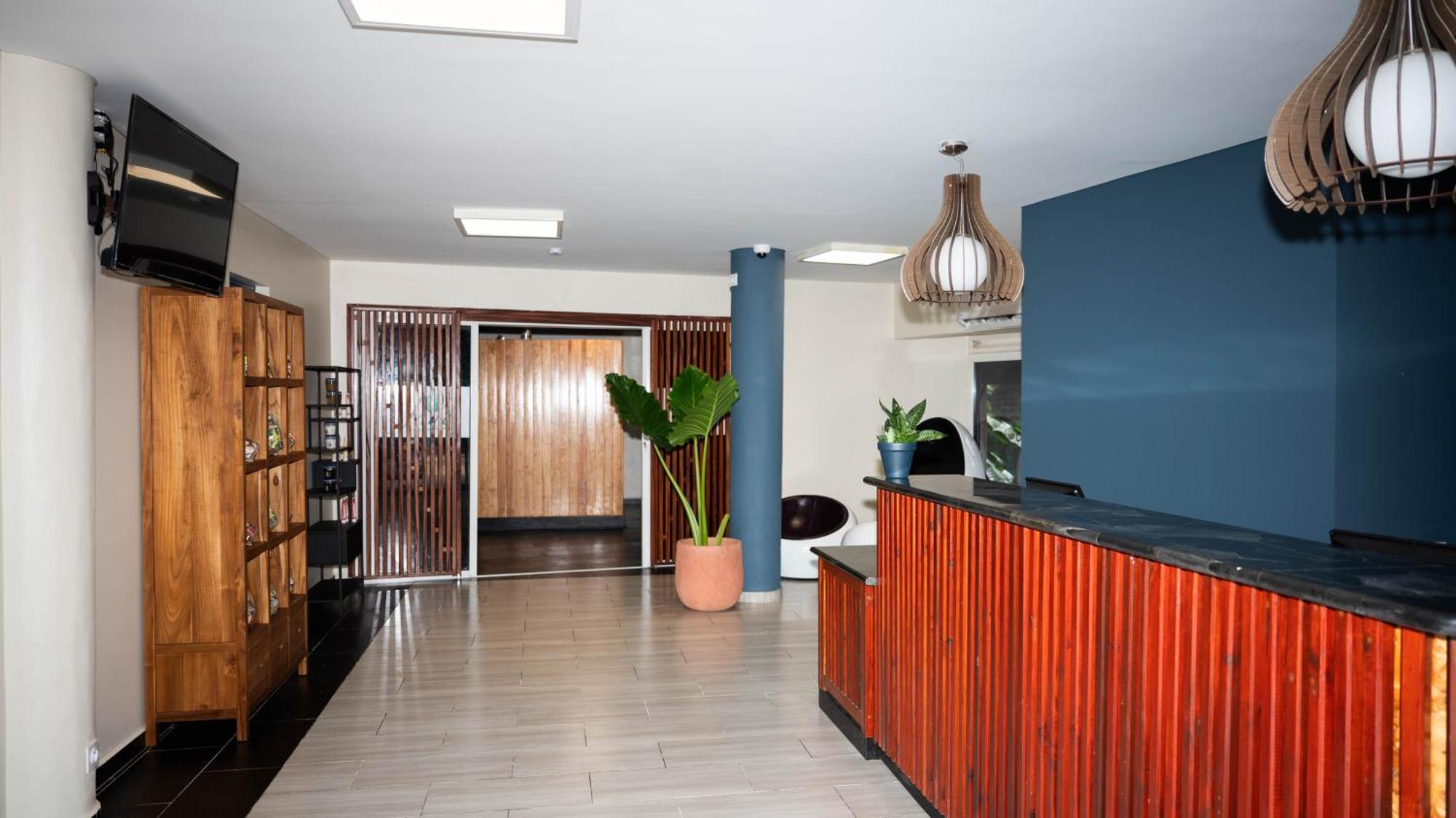Jade Hotel And Spa Bandrele Exterior photo